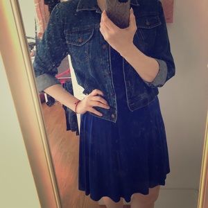 A-line navy blue sleeveless flounce dress